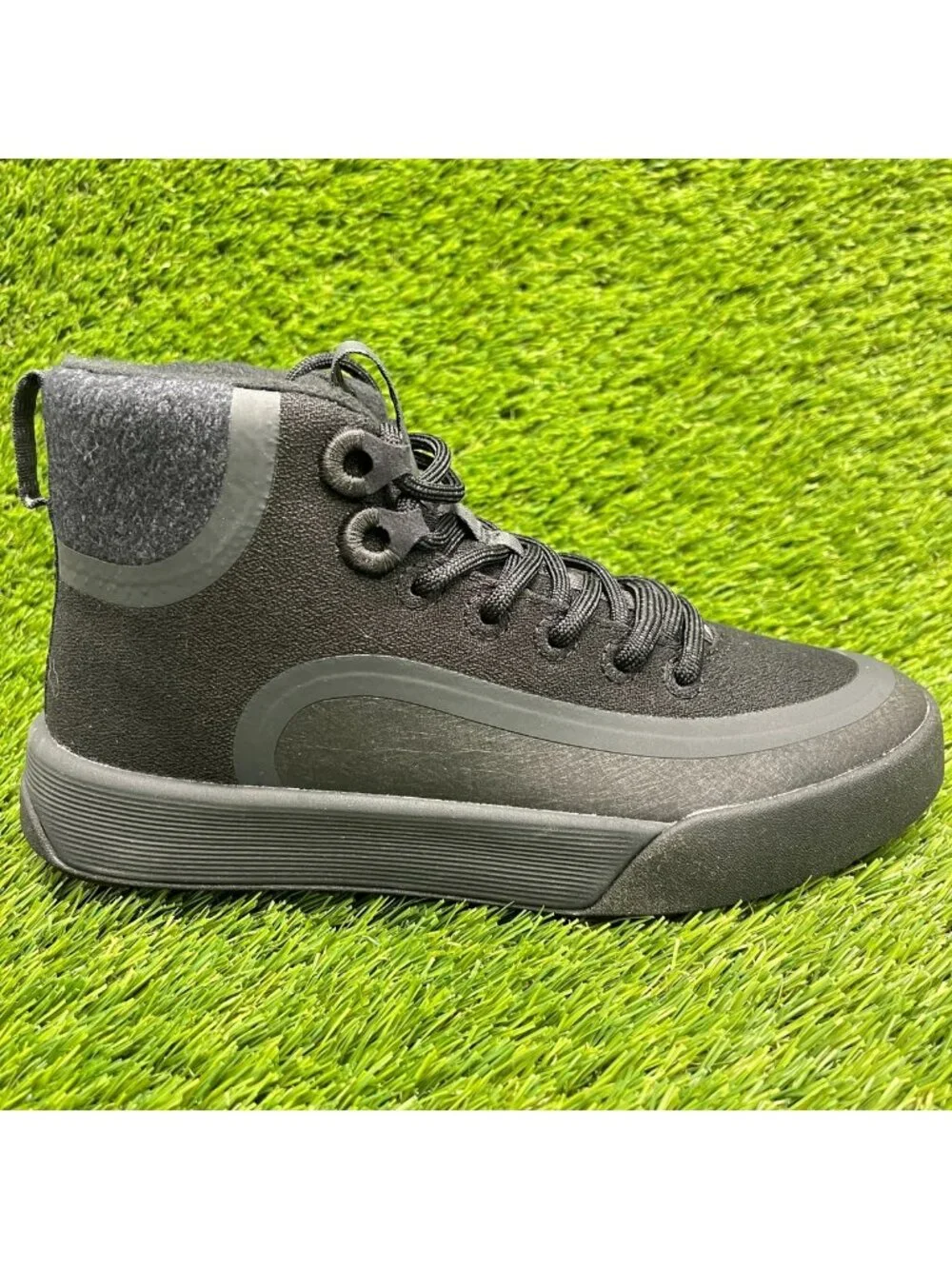 Allbirds Cruiser Mid Explore Womens Size 6.5 Black Athletic Shoes Sneakers